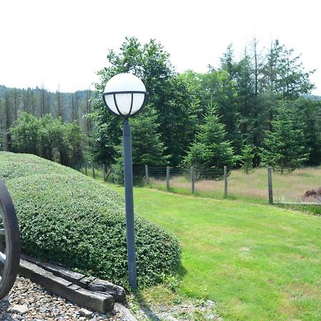 Chalet "Le Bucheron" Ла Рош ан Арден Екстериор снимка