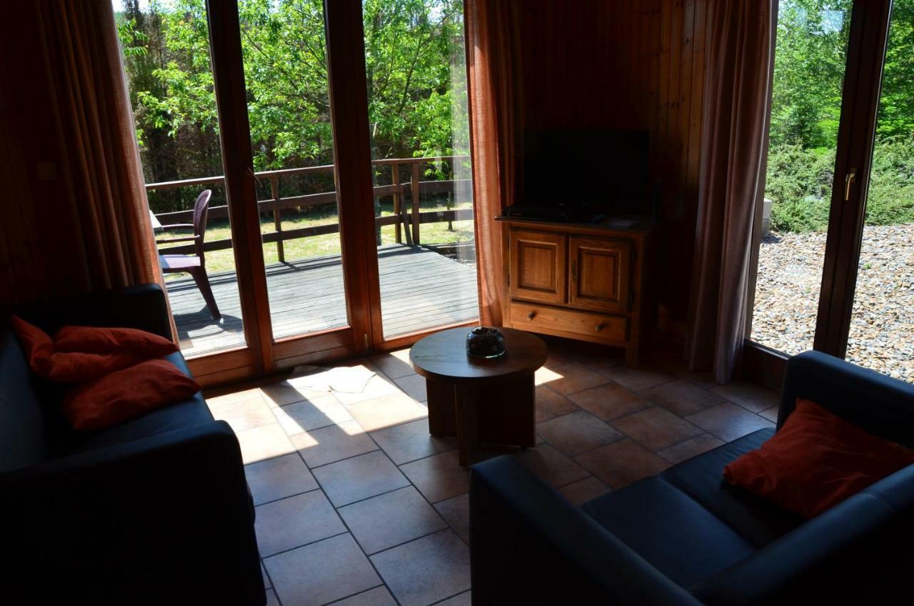 Chalet "Le Bucheron" Ла Рош ан Арден Екстериор снимка